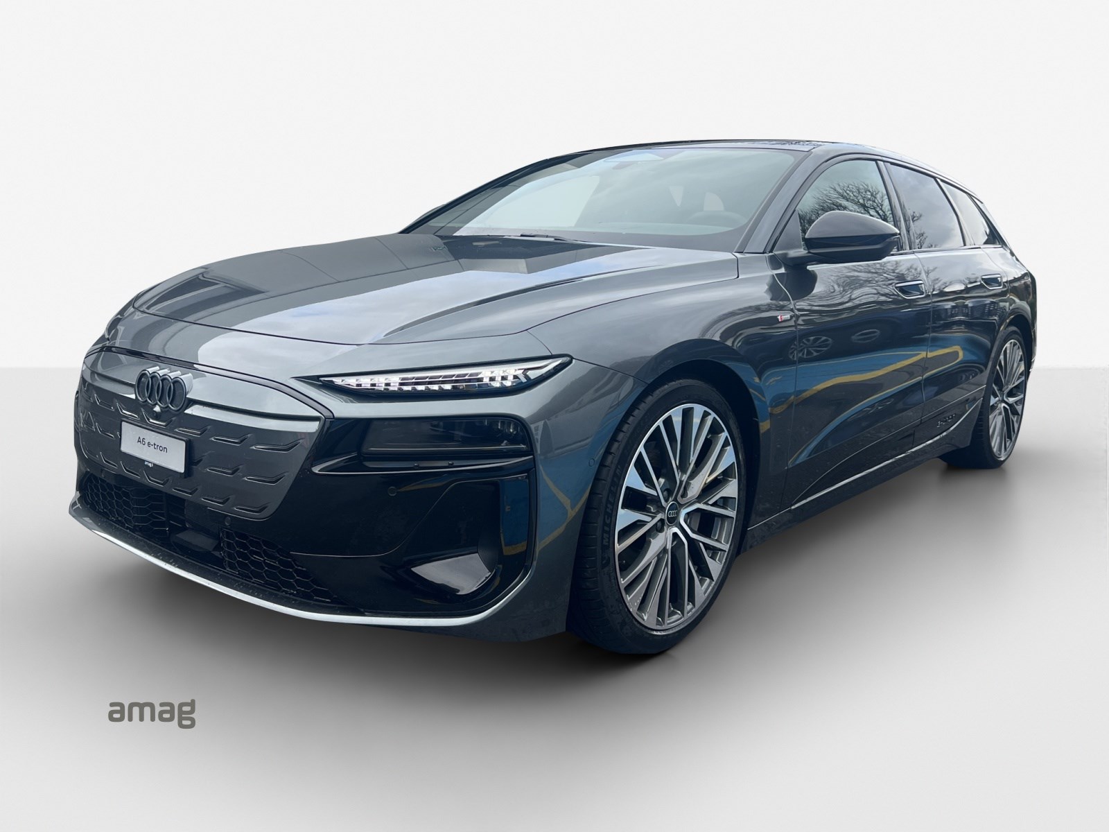 AUDI A6 Avant e-tron quattro